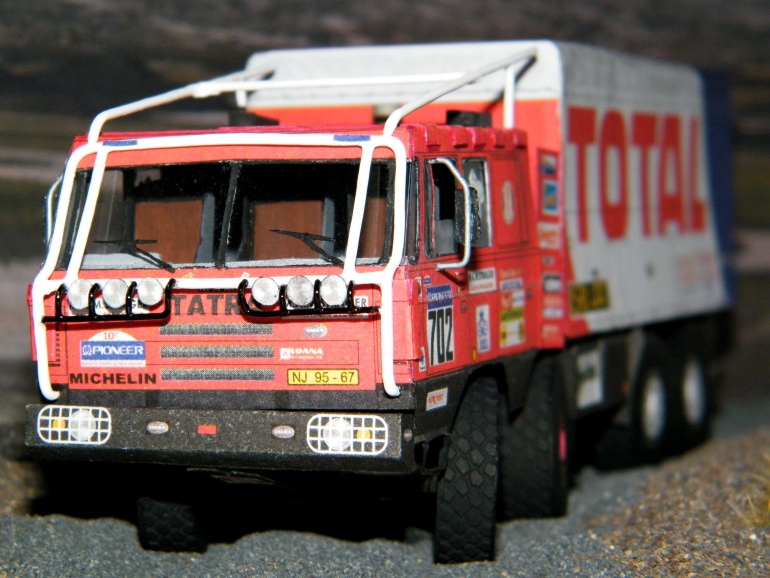 Tatra 815 VT 26 265 8X8.1 Dakar 88 (Plná velikost v novém okně) Tatra 815 VT 26 265 8X8.1 Dakar 88