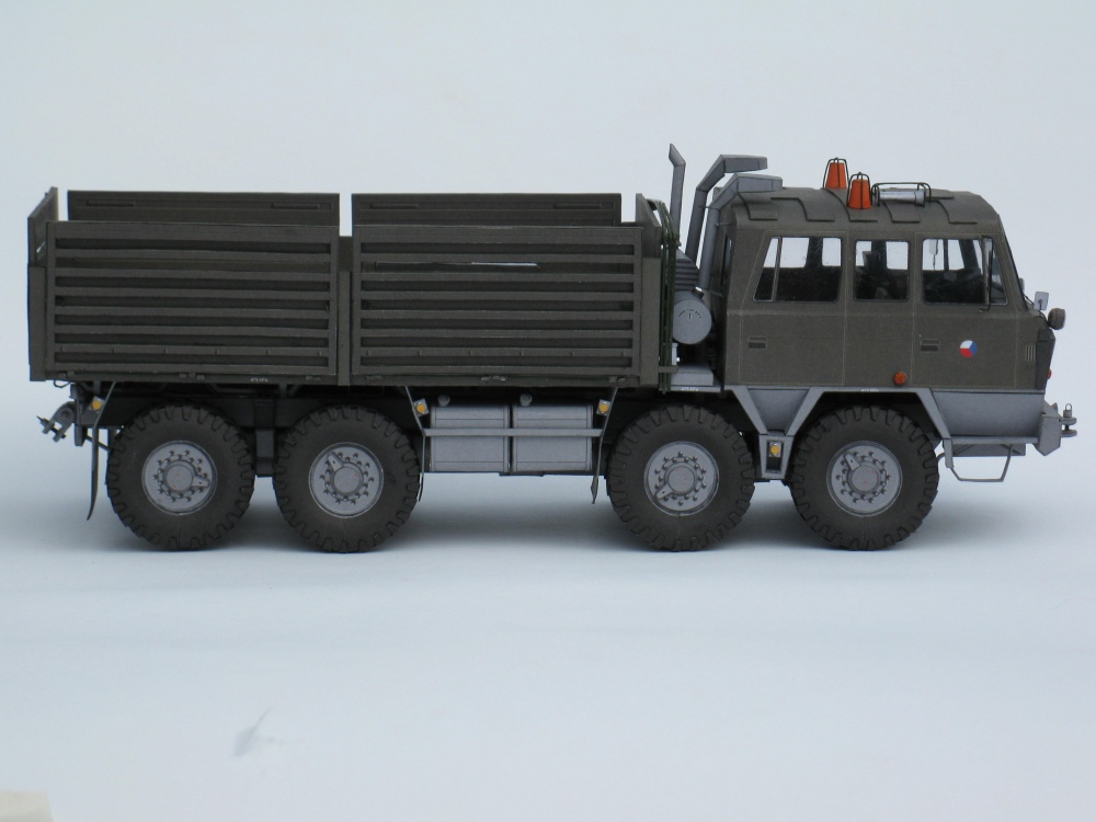 TATRA 815 VT 26 265 8X8 1.R /LUCAS (Plná velikost v novém okně) TATRA 815 VT 26 265 8X8 1.R /LUCAS