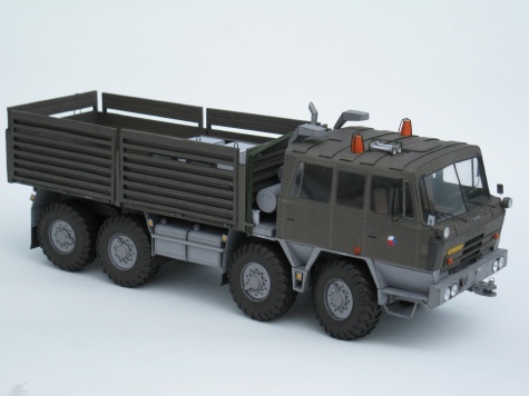 TATRA 815 VT 26 265 8X8 1.R /LUCAS