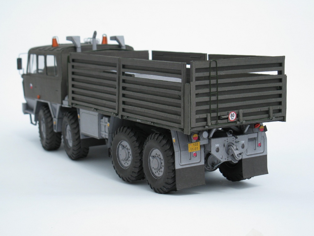 TATRA 815 VT 26 265 8X8 1.R /LUCAS (Plná velikost v novém okně) TATRA 815 VT 26 265 8X8 1.R /LUCAS