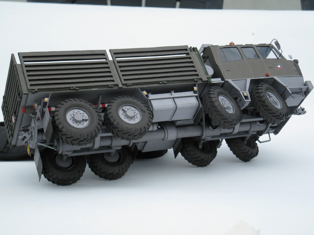 TATRA 815 VT 26 265 8X8 1.R /LUCAS (Plná velikost v novém okně) TATRA 815 VT 26 265 8X8 1.R /LUCAS