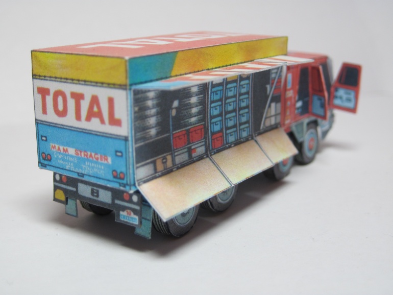 Tatra 815 VT28265 8x81 Dakar 1988 (Plná velikost v novém okně) Tatra 815 VT28265 8x81 Dakar 1988
