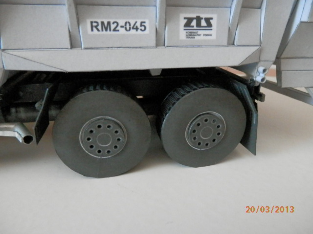 200040