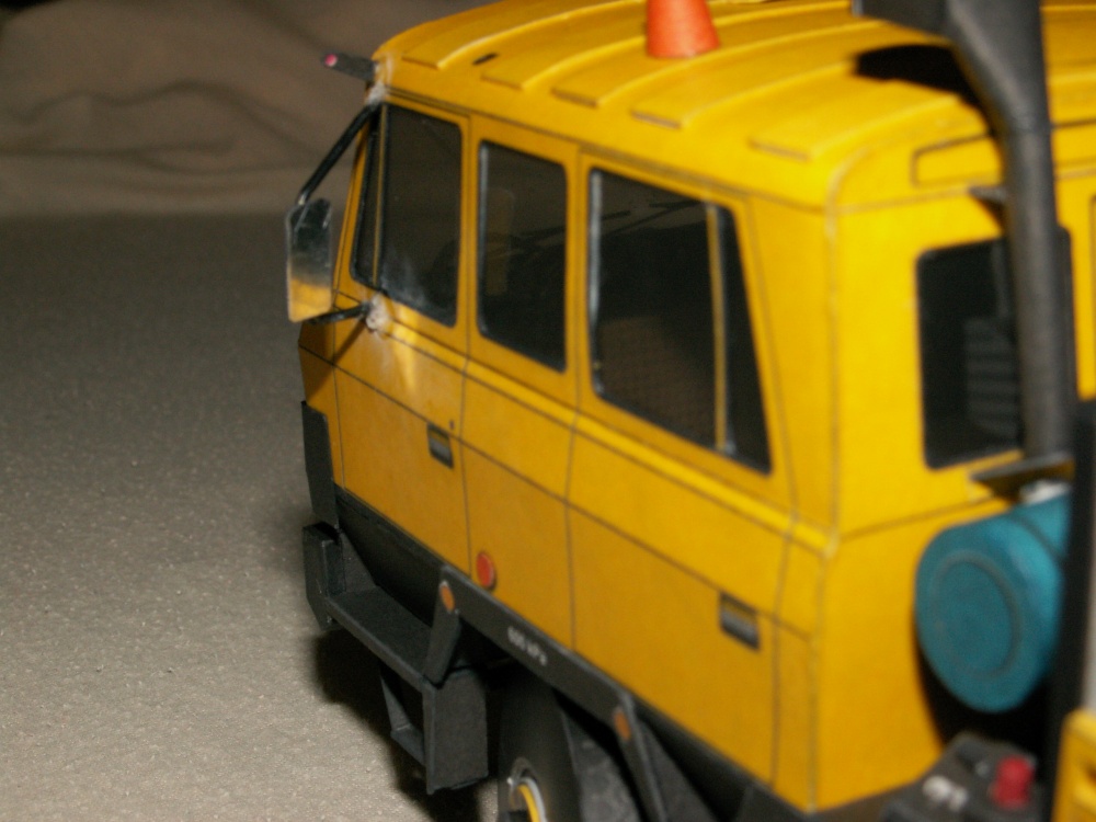 Tatra 815 žlutá (Plná velikost v novém okně) Tatra 815 žlutá