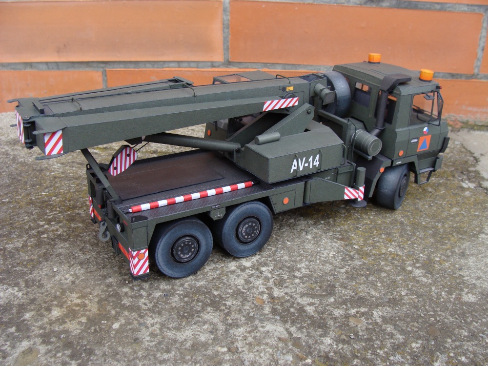 160936
