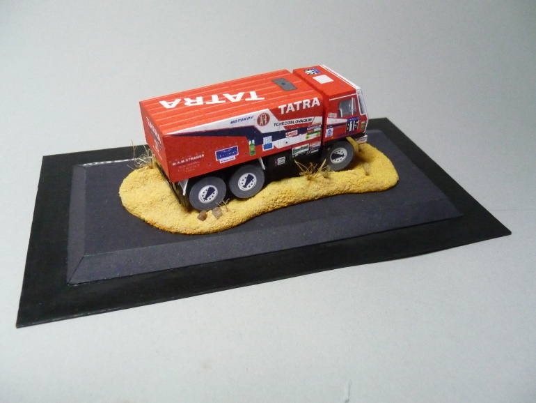 Tatra 815VD 13 350 6x6.1 Dakar 1988 - 4me (Plná velikost v novém okně) Tatra 815VD 13 350 6x6.1 Dakar 1988 - 4me