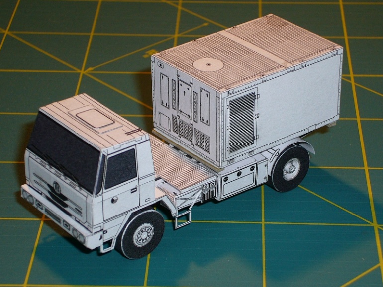 Tatra 815 4x4 Dělostřelecký radiolokátor ARTHUR (Plná velikost v novém okně) Tatra 815 4x4 Dělostřelecký radiolokátor ARTHUR