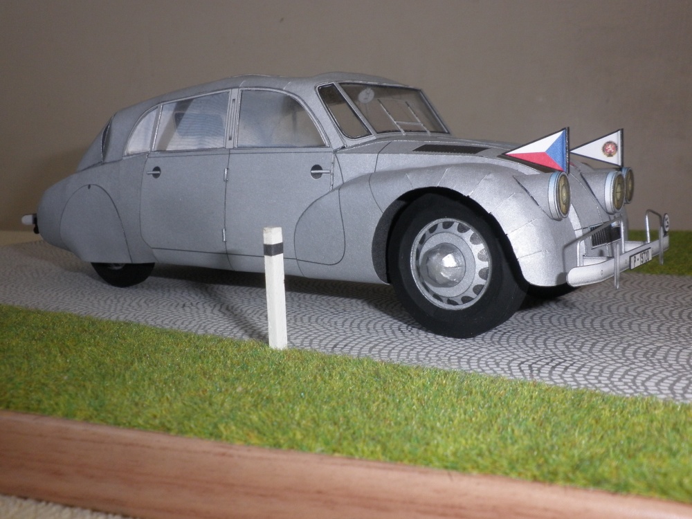 Tatra 87 (Plná velikost v novém okně) Tatra 87