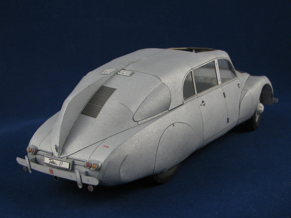 Tatra 87 (Plná velikost v novém okně) Tatra 87