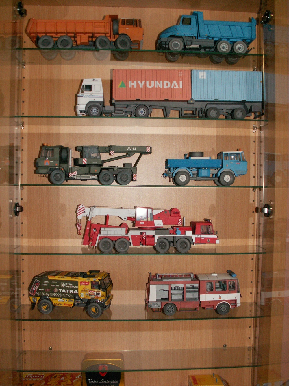 Tatra AV30 PMHT