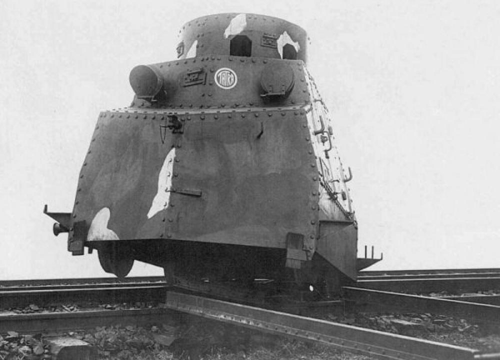 Tatra T-18 (Plná velikost v novém okně) Tatra T-18