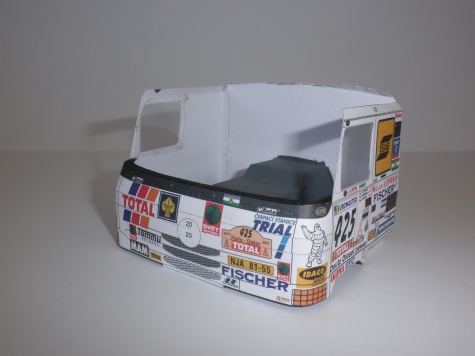 Tatra T 815 2 ZE R 55 16 400 4x4.1/33 Dakar 2001 Tatra T 815 2 ZE R 55 16 400 4x4.1/33 Dakar 2001