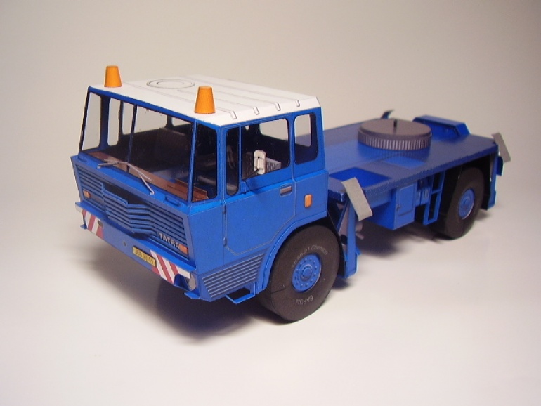 Tatra T813 AD 125 (Plná velikost v novém okně) Tatra T813 AD 125