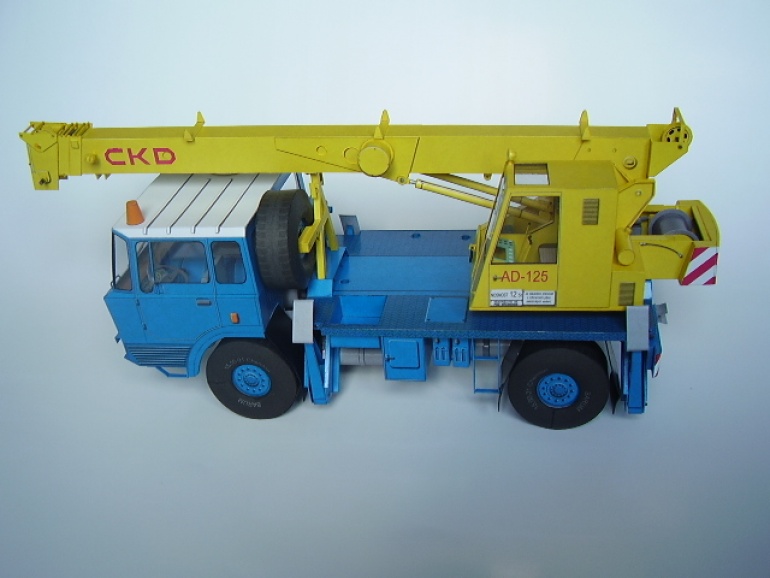 Tatra T813 AD 125 (Plná velikost v novém okně) Tatra T813 AD 125