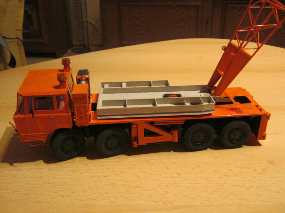 Tatra T813 AD 350