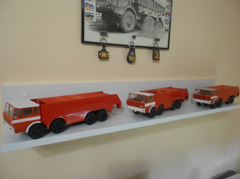 Tatra T813 PHA Slovnaft 1+2 Tatra T813 PHA Slovnaft 1+2
