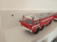 Tatra T813 PHA Slovnaft 1+2