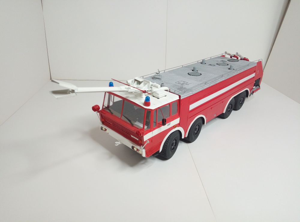 357700