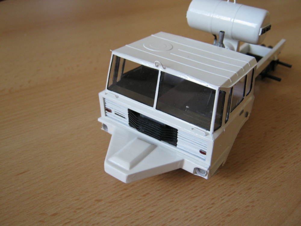 Tatra T813 Stetter-dom�ch�va� betonu