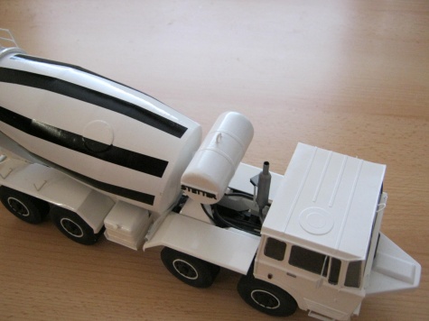 Tatra T813 Stetter-domíchávač betonu Tatra T813 Stetter-domíchávač betonu