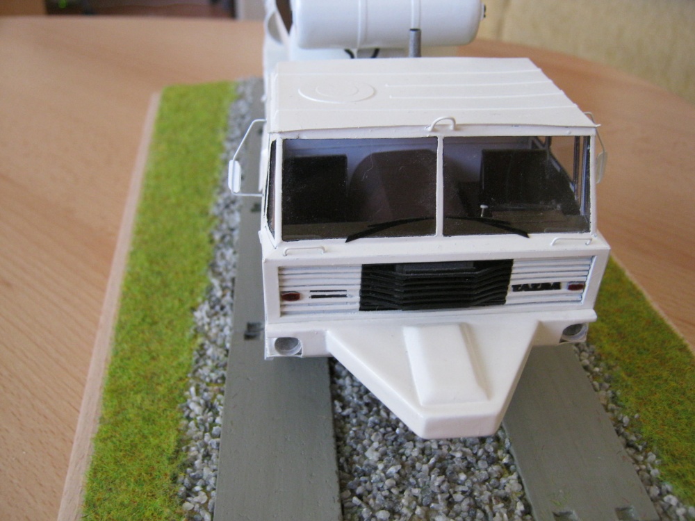 Tatra T813 Stetter-dom�ch�va� betonu