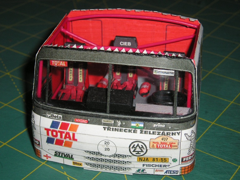 TATRA T815 2 ZE R 55 16 400 4x4 (Plná velikost v novém okně) TATRA T815 2 ZE R 55 16 400 4x4