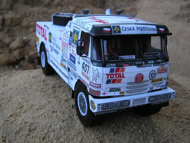TATRA T815 2 ZE R 55 16 400 4x4 (Plná velikost v novém okně) TATRA T815 2 ZE R 55 16 400 4x4