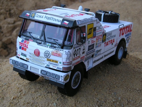 TATRA T815 2 ZE R 55 16 400 4x4
