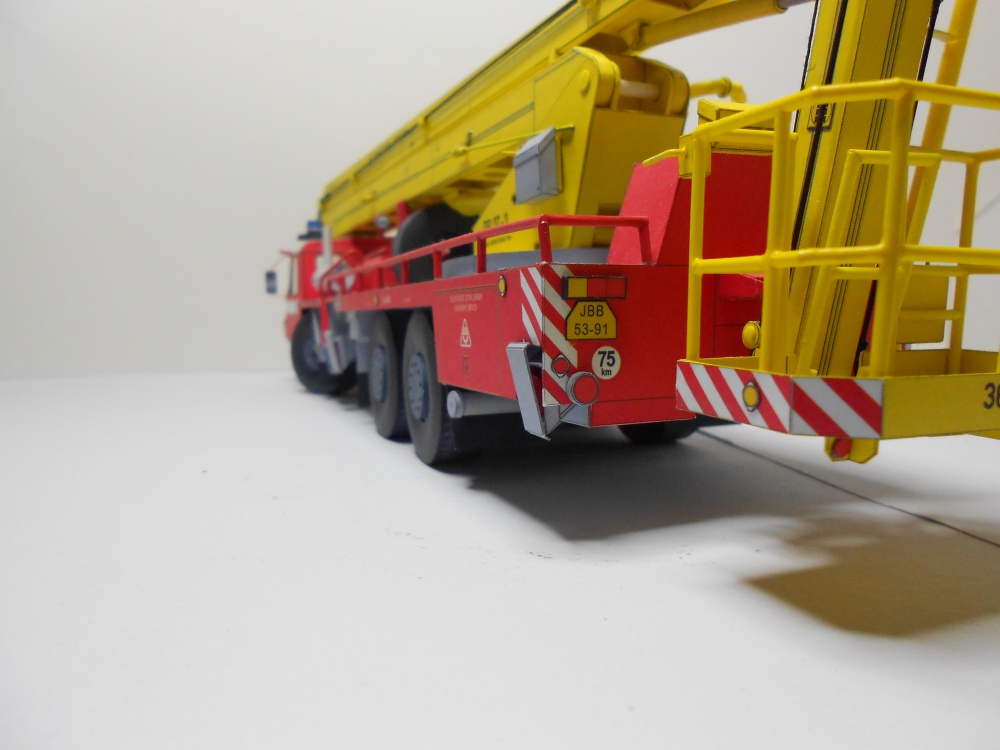 Tatra T815 PP 27-2 (Pln� velikost v nov�m okn�) Tatra T815 PP 27-2