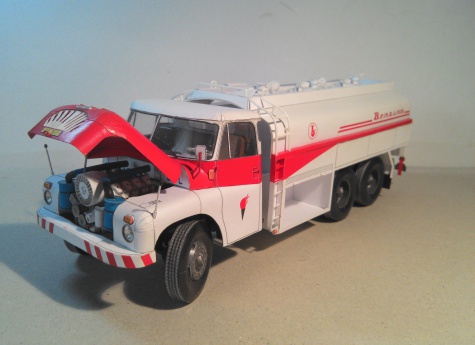 Tatra 138 C-12 + CP-11 Benzina Tatra 138 C-12 + CP-11 Benzina