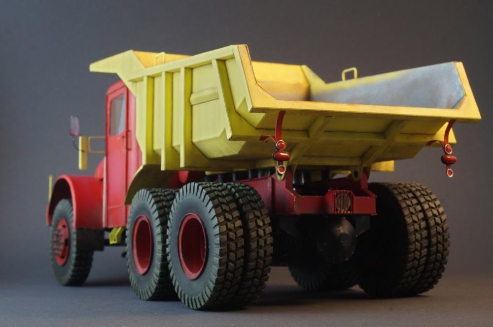 300990