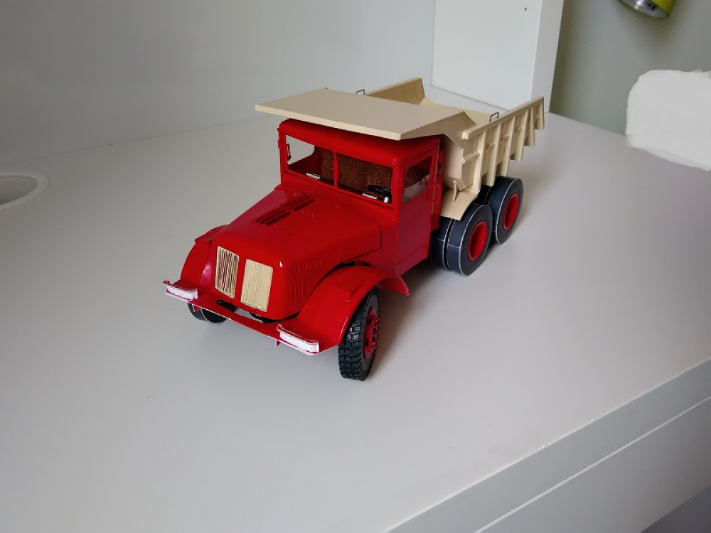 279528