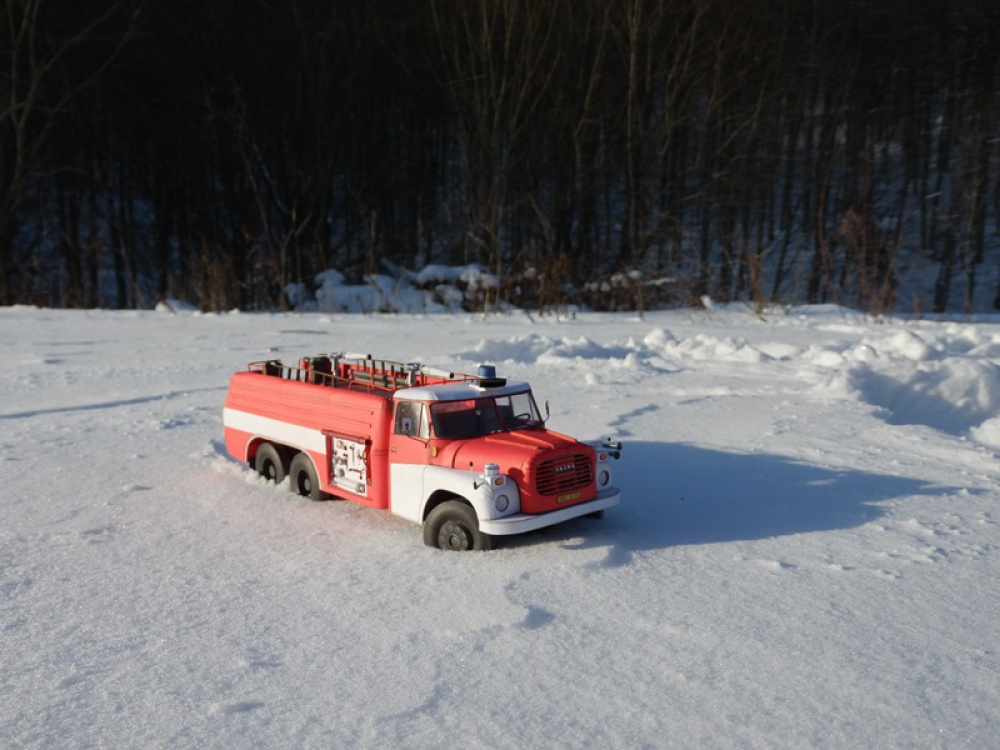 Tatra 148 CAS 32 (Plná velikost v novém okně) Tatra 148 CAS 32