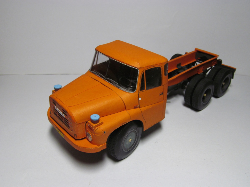Tatra 148 S1 (Plná velikost v novém okně) Tatra 148 S1