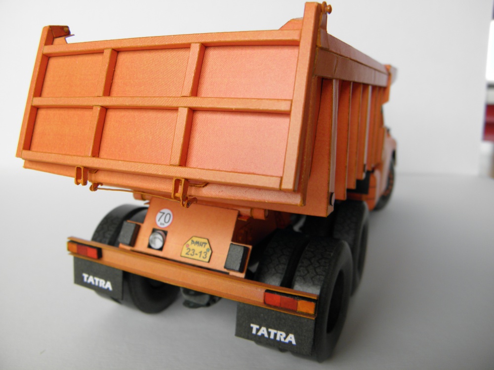 Tatra 148 S1 (Plná velikost v novém okně) Tatra 148 S1