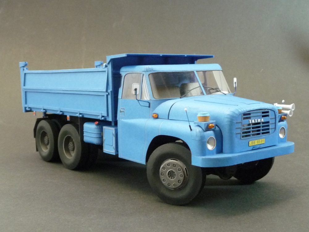 Tatra 148 S3 