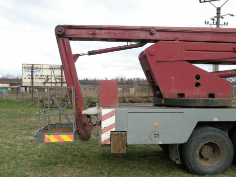 Tatra 148 vysokozdvižná plošina Tatra 148 vysokozdvižná plošina