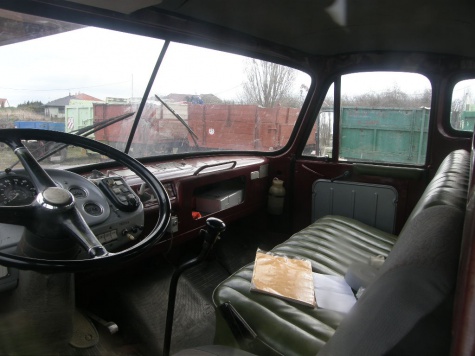 Tatra 148 vysokozdvižná plošina Tatra 148 vysokozdvižná plošina