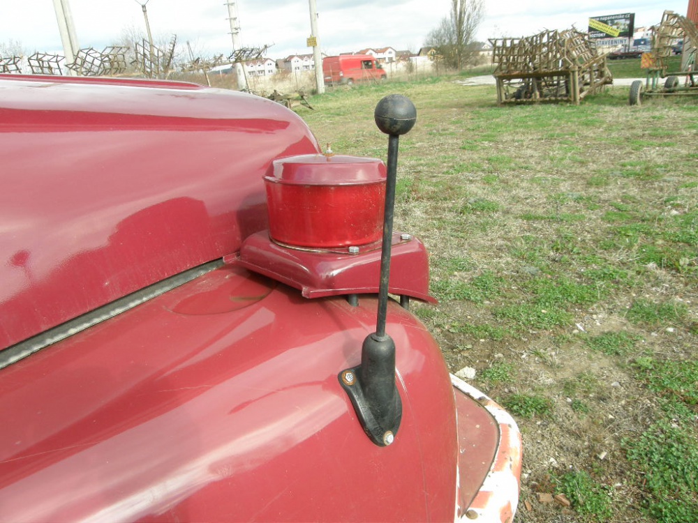 Tatra 148 vysokozdvi�n� plo�ina
