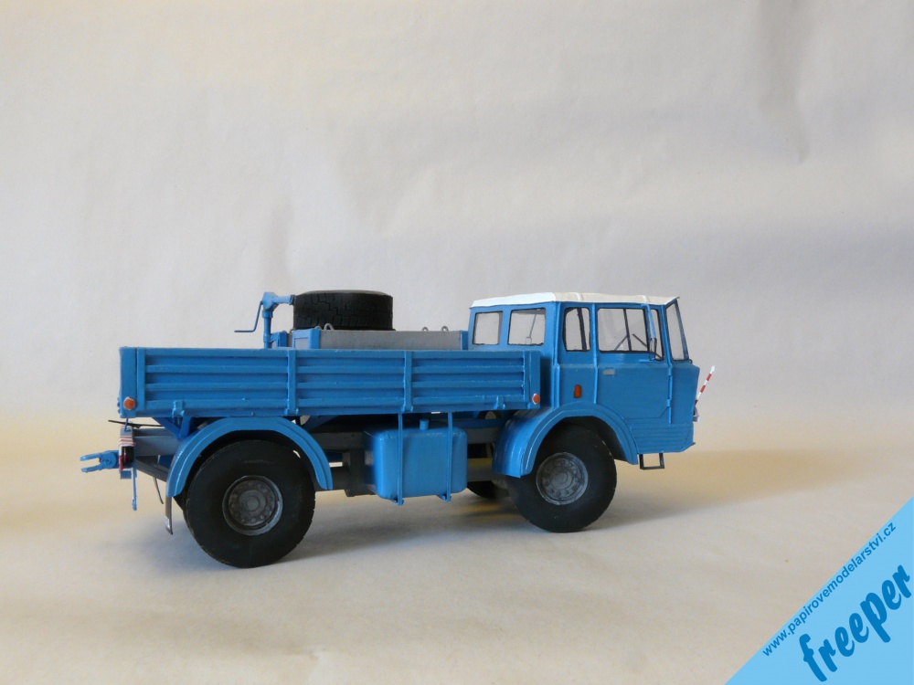 Tatra 813 4x4 TP (Plná velikost v novém okně) Tatra 813 4x4 TP