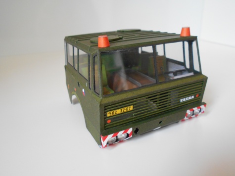 Tatra 813 8x8 Kolos Tatra 813 8x8 Kolos