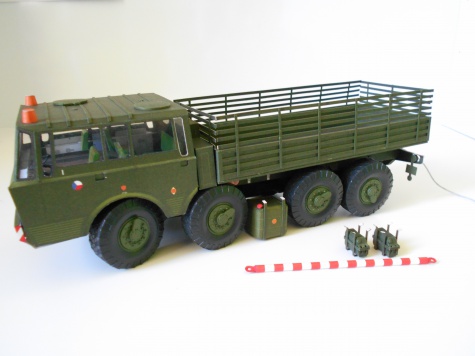 Tatra 813 8x8 Kolos Tatra 813 8x8 Kolos