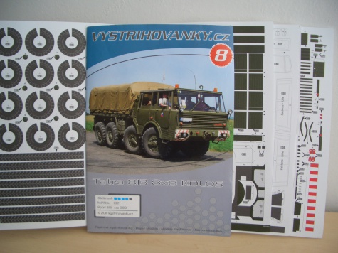Tatra 813 8x8 Kolos