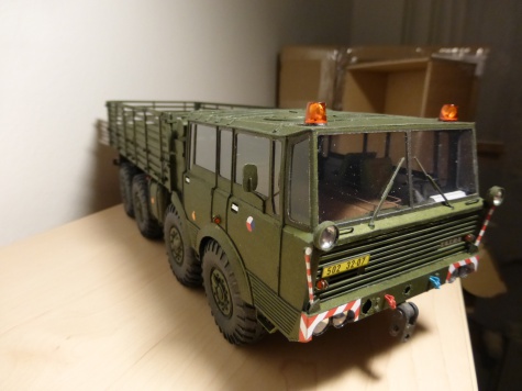 Tatra 813 8x8 Kolos Tatra 813 8x8 Kolos