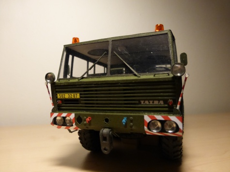 Tatra 813 8x8 Kolos Tatra 813 8x8 Kolos