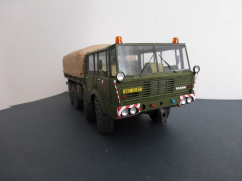 Tatra 813 8x8 Kolos Tatra 813 8x8 Kolos