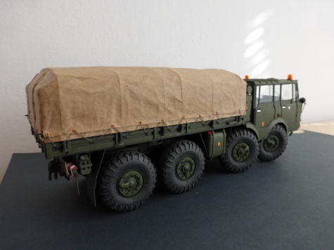 Tatra 813 8x8 Kolos Tatra 813 8x8 Kolos