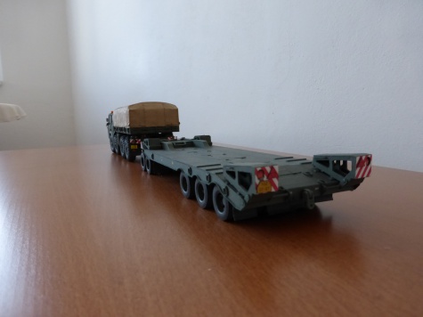 Tatra 813 8x8 Kolos Tatra 813 8x8 Kolos