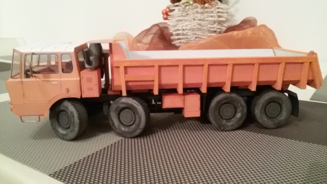 Tatra 813 8x8 S1