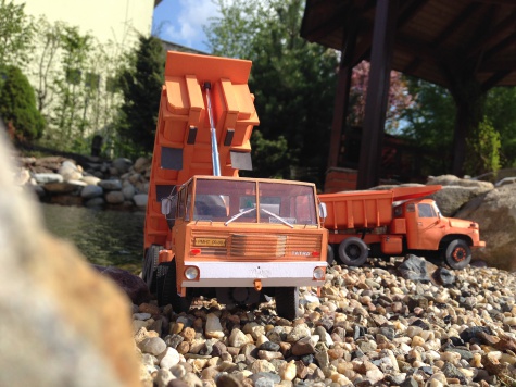 Tatra 813 S1 a Tatra 148 S1 Tatra 813 S1 a Tatra 148 S1